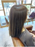 ほんのりオリーブグレージュ　髪質改善