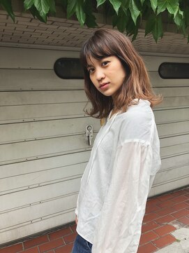 アンバースデー(UNBIRTHDAY) ミディアム／グラデーションカラー/レイヤー