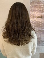 ロンド 表参道店(Lond)&nbsp;大学生、20代に人気！無造作カールロングヘア～
