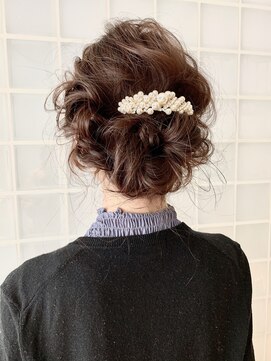 ラパンセヴェール(LA PENSEE VERT) 【LA PENSEE】ふわっとドレスヘア