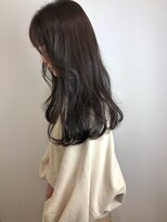 ヘア プロデュース キュオン(hair produce CUEON.) 艶髪ロング × アッシュグレー