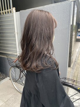 エンタリティリット(entality lit) 【entality lit】柔らかさと透明感のシアーベージュstyle