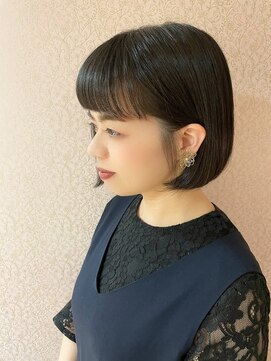 メルシー(merci.) 大人女子のショートバング×ミニボブ
