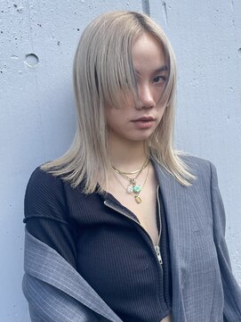 プネル(punel) こぼれバング/ブロンドベージュ/ハイミルクティー