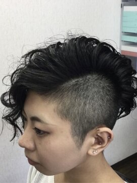 ヘアー サロン アサヒ(HAIR SALON ASAHI) 刈り込み斬新パーマヘアー