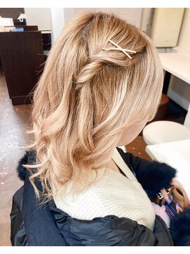 アールイー(Re:) ハーフツイン