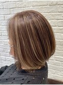 脱白髪ぼかしハイライトカラー　白髪にお悩みの方におすすめ