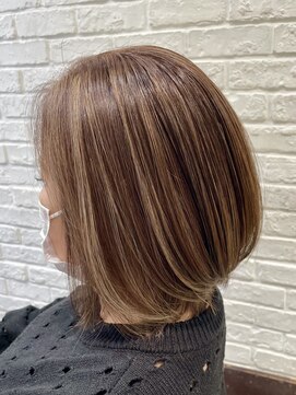 ネオリーブアオバ 高田馬場店(Neolive aoba) 脱白髪ぼかしハイライトカラー　白髪にお悩みの方におすすめ