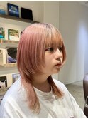ミディアムウルフカットネオウルフカット顔まわりレイヤーカット