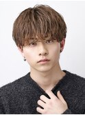 シースルーマッシュセンターパート刈り上げツーブロック韓国ヘア