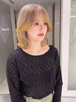 ジーナリア(Xena ria)&nbsp;《袴田》ミルクティーベージュ/毛先イエロー/ミディアム