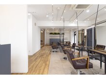 コート 表参道(Cote)の雰囲気（落ち着きのある店内でリラックスな時間を♪表参道/ショートボブ）