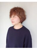 30代40代50代おすすめ　クシュふわふわショートボブ