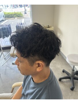 リル(lil) (髪質改善/メンズカット/インナーカラー/ケアブリーチ/学割U24)