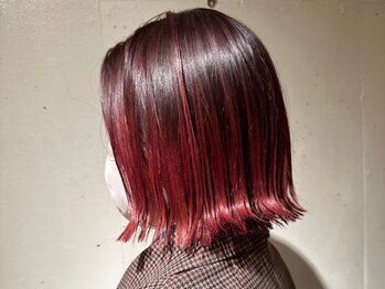 ロムブラン(L'HOMME BLANC)の写真/髪質改善トリートメントで内部からハリのある綺麗な髪へ