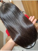 広がる髪に終止符を打つなら今