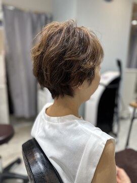 サンクチュアリー ウィズ コネクト(Sanctuary with connect) 白髪ぼかしハイライトカラー