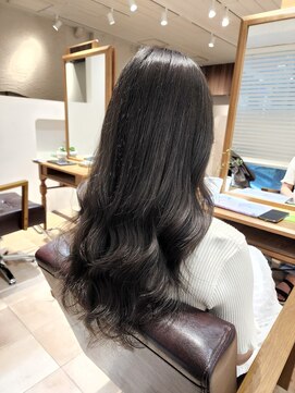 アルメリア 池袋(Arumeria) オリーブグレージュオリーブベージュ韓国風ダークカラー20代30代