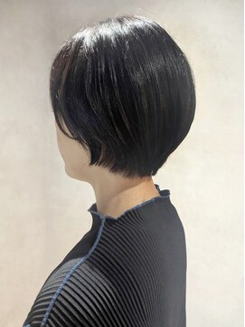 エンクス(enx) ミディアムヘア/暗めカラー/グランマッシュ/鶴ヶ峰HK108