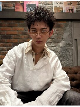 オルカ(ORCA) スパイキーショート アクティブショート 短髪パーマ【五嶋響】