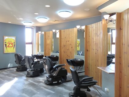 レオヘアワークス(LEO HAIR WORKS)の写真