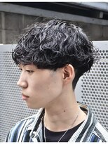 シーンバイラッド ヘルム(SCENE by RAD helm)&nbsp;柔らかい質感の波巻きスパイラルパーマ