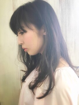 アンフィフォープルコ(AnFye for prco) 【AnFyeforprco】黒髪ロング「横顔美人」