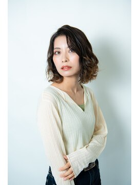 フィノ(Fino) ☆ハイトーン/ベージュ/ボブ☆