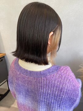 ミュラ(mulah) 大人かわいい切りっぱなしボブ＊インナーカラーベージュ