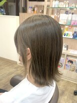 アルターリール(aL ter Rire)&nbsp;デザインカラー/レイヤーカット/ウェットヘア/福原遼華