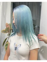 ジーナ オモテサンドウ(XENA) ケアブリーチ×ハイトーン×ライトブルーカラー(表参道)