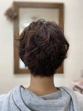 アージュ(age) ショートパーマスタイル