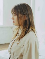 アマリス(Amaris)&nbsp;抜け感ロングレイヤー20代/30代/40代/庭瀬