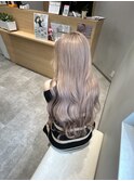 ブリーチ2回以上で叶うミルクティー系ハイトーン