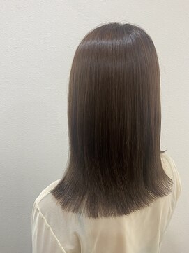 シャンティ(Shanti) 縮毛矯正専門店による縮毛矯正&髪質改善トリートメント