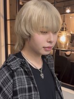 ジィルム(XELM)&nbsp;ハイライトカラーミルクティーベージュレイヤーカット