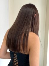 ロイオブジゼル(roi of GiseL) レイヤー 髪質改善 トリートメント 透明感カラー 艶感 20代30代