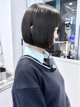 ホープ(hope) 制服に合うボブ 梅田