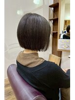 イタクラ 赤道店 (ITAKURA)&nbsp;アッシュブラウン／ミニボブ／切りっぱなしボブ／ボブ/