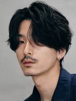 フィフス 札幌大通(fifth)&nbsp;札幌フェザーパーマセンターパート毛流れニュアンスパーマ微分け