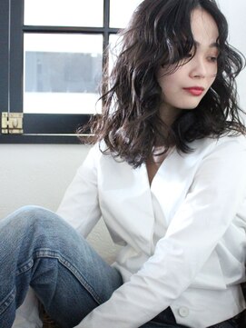 ラリカ(La Rica) 黒髪ウェーブ