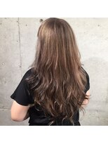ガルボ ヘアー(garbo hair) 【話題のヘアカラー♪】ベアージュカラーのご紹介♪
