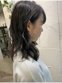 ミディアムスタイルXブラックアッシュ系カラー