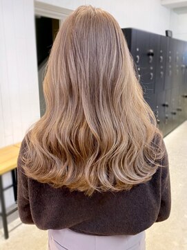 アイティー バイ アルバム 中野店(IT by ALBUM) ベージュロング_ローライトスリークボブ厚めバング_ba286352