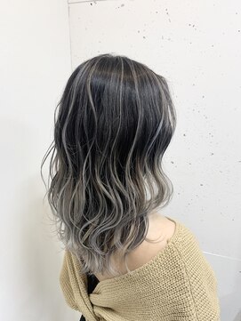 ガレリアエレガンテ 可児店(GALLARIA Elegante) 外国人風バレイヤージュ