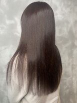 リュッカ(Lyuck)&nbsp;艶ストレート&ピンキッシュバイオレット