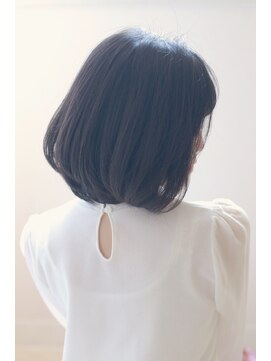 ワンコンセプト(ONE CONCEPT) 【ONE CONCEPT】大人女性のためのまとまり内巻きボブ