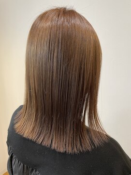 ベースヘアー(BASE hair) 【キレイなミディアムストレート】