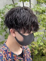 フィフス 原宿(fifth)&nbsp;刈り上げマッシュショート波巻きスパイラルパーマツーブロック