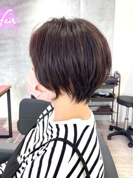 ラッキーヘア 加古川(Lucky Hair) ナチュラル大人ショート【カドワキ】